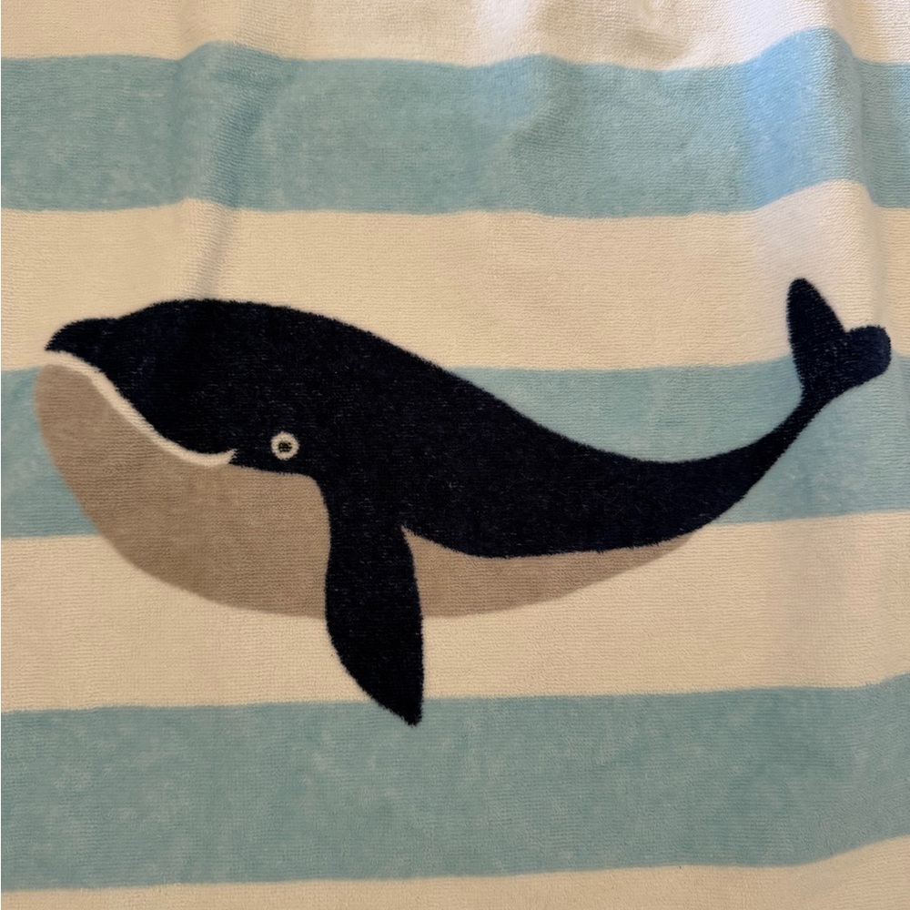Pottery Barn Whale Hooded Towel - Picture 3 of 3